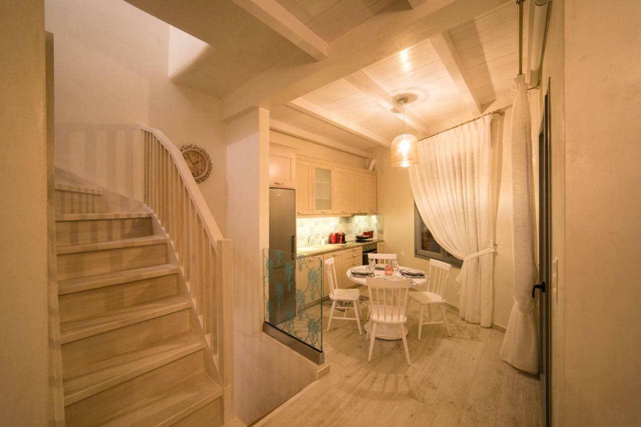 Jacuzzi Suite In The Heart Of Oldtown Rethymno  ภายนอก รูปภาพ