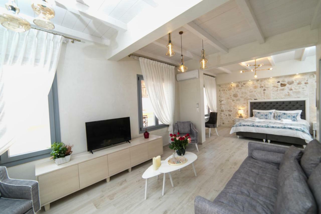Jacuzzi Suite In The Heart Of Oldtown Rethymno  ภายนอก รูปภาพ